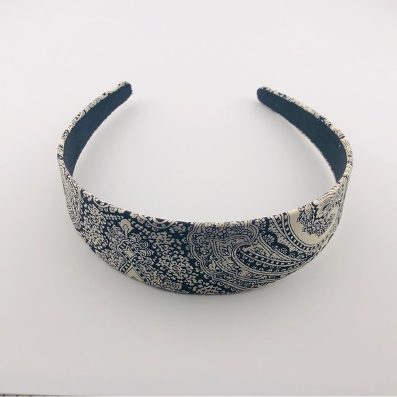 Silk Headband, New, Handmade - Blck and White Pattern - Picture 3 of 8